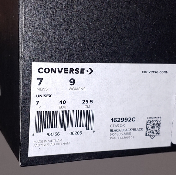 Purple black galaxy glitter low top converse - Picture 7 of 8